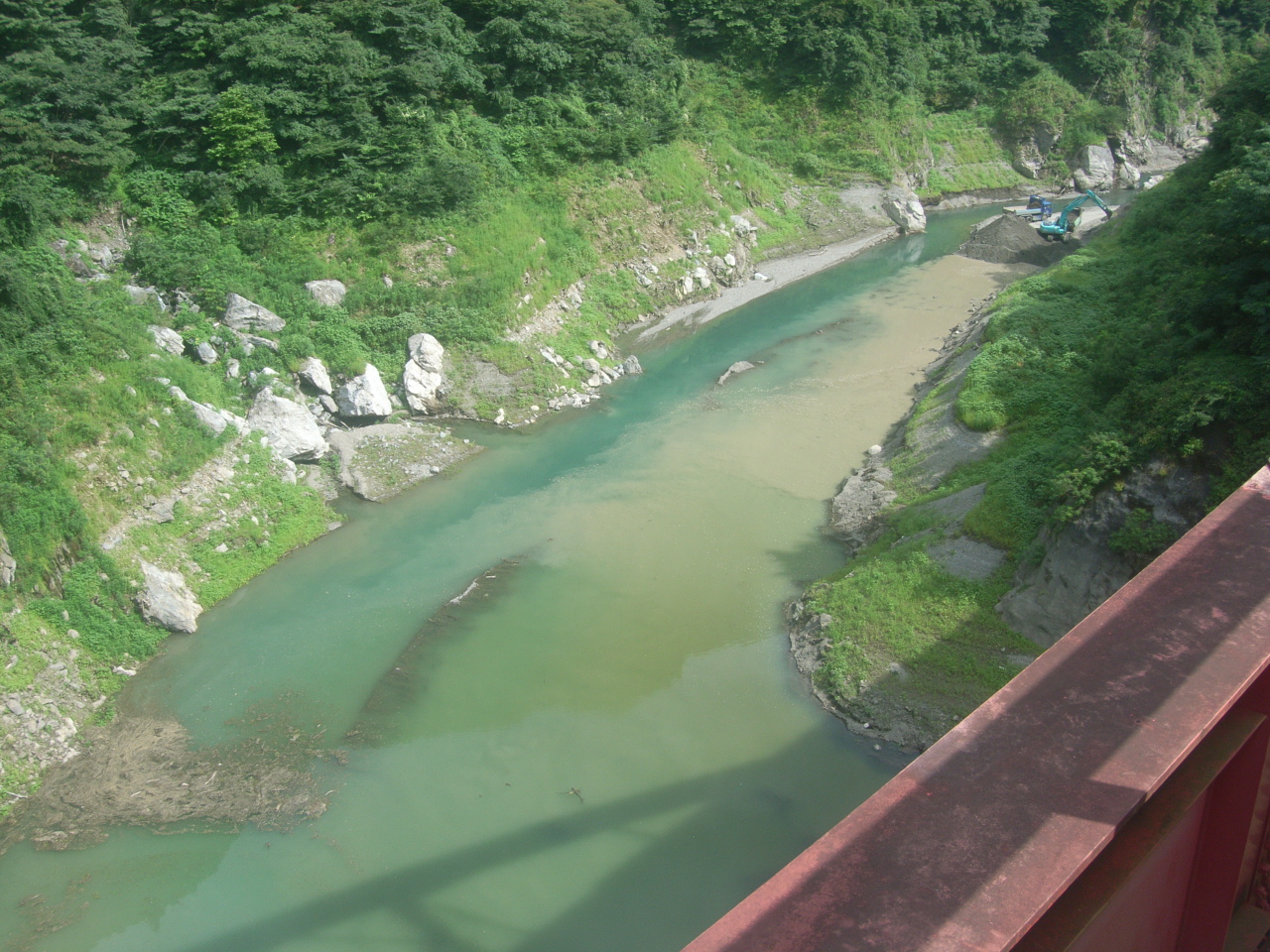 浦山大橋上流の平成29年8月23日時点状況写真