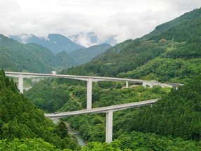 滝沢ダムループ橋(廿六木大橋・大滝大橋)の景観設計・意匠設計