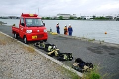 板野東部消防署の潜水訓練