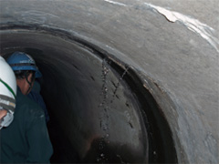 水路トンネル覆エ写真