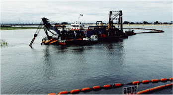 Dredging by suction dredger