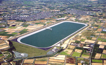 万場調整池写真