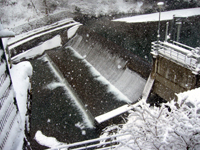 匩