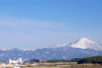 白銀の伊吹山