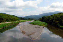 雨之森橋上流