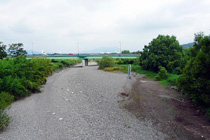 㗬
