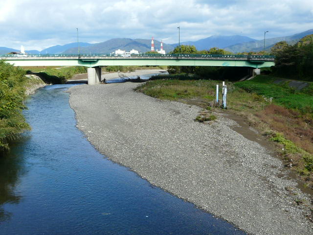 㗬