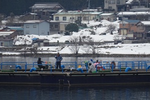 公魚釣り