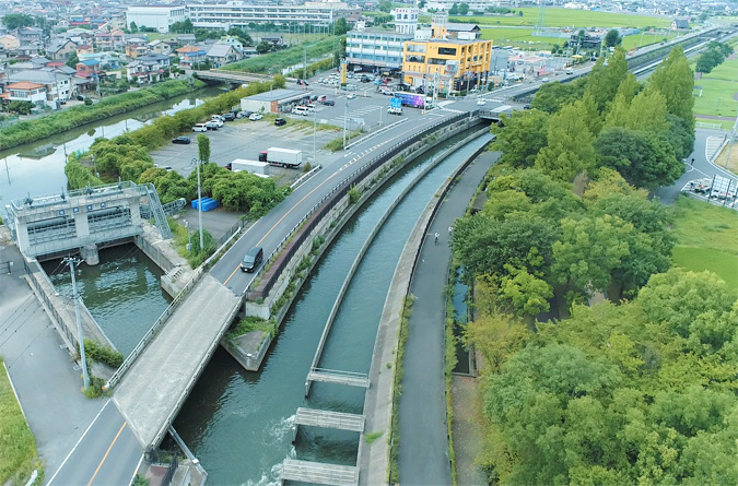 上空から見た武蔵水路