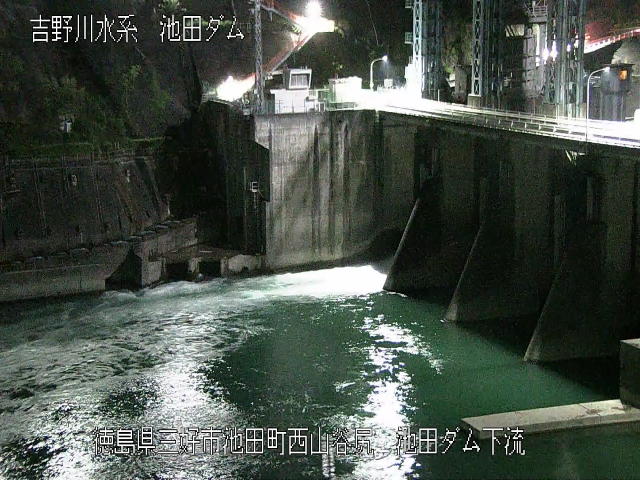池田ダム下流 カメラ画像