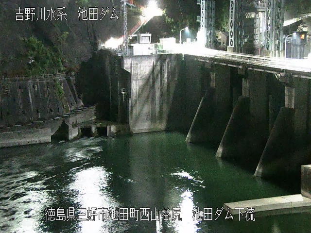 池田ダム下流 カメラ画像
