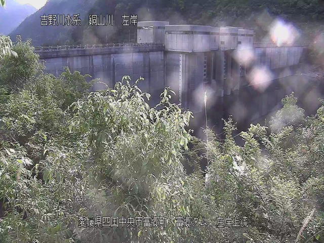富郷ダム左岸上流 カメラ画像