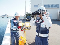 量水標の反射を確認